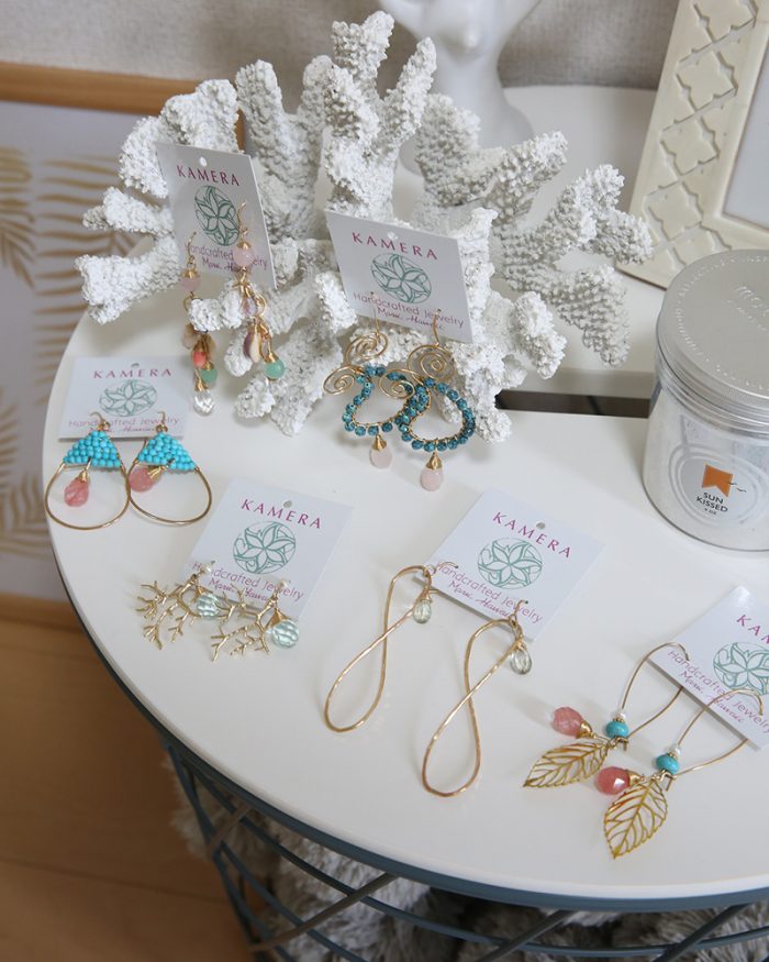 ハワイアンジュエリーブランドKamera Jewelry(カメラジュエリー)はリゾートファッションと相性抜群のビーチアクセサリー