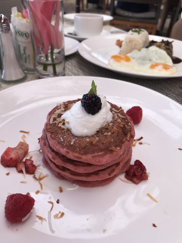 ロイヤルハワイアン_ピンクパンケーキ