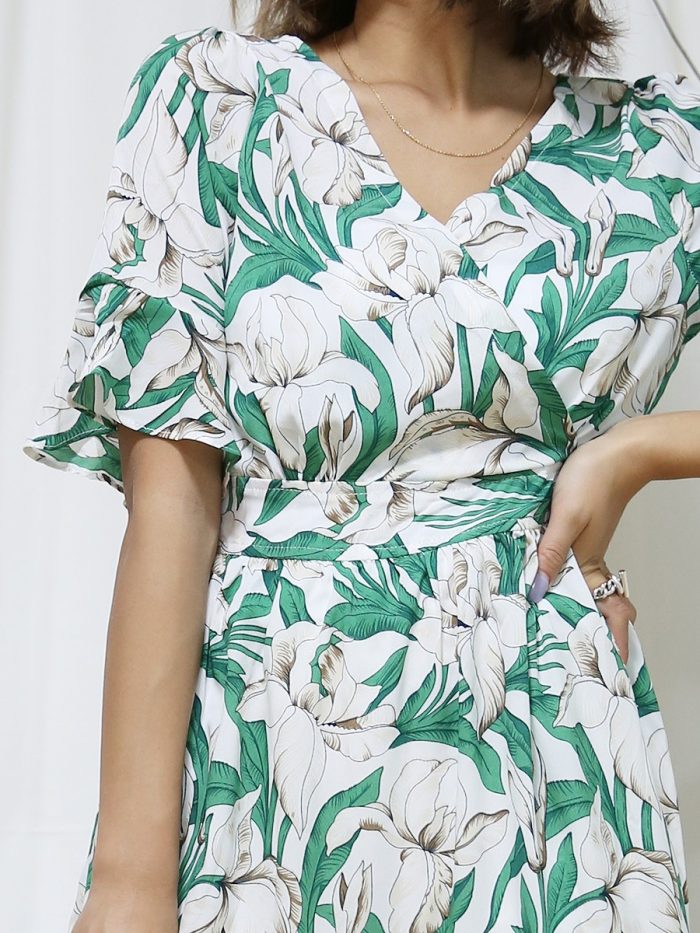 roomy by the sea(ルーミーバイザシー)フローラルリーフ柄シフォンマキシワンピース