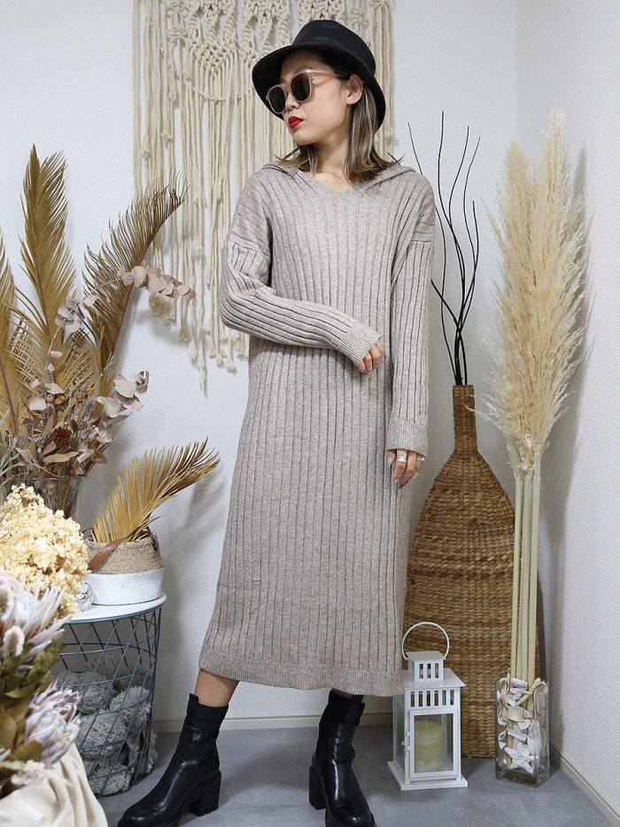 【SALE】roomy by the sea(ルーミーバイザシー)フード付きリブニットワンピース