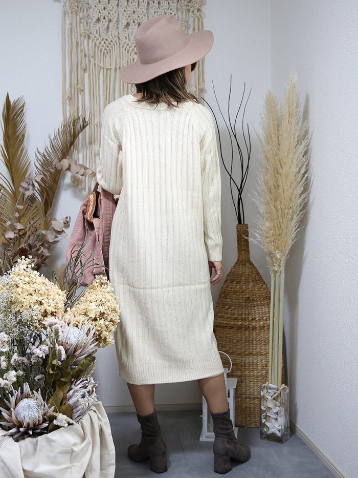 【SALE】roomy by the sea(ルーミーバイザシー)Vネックリブニットワンピース