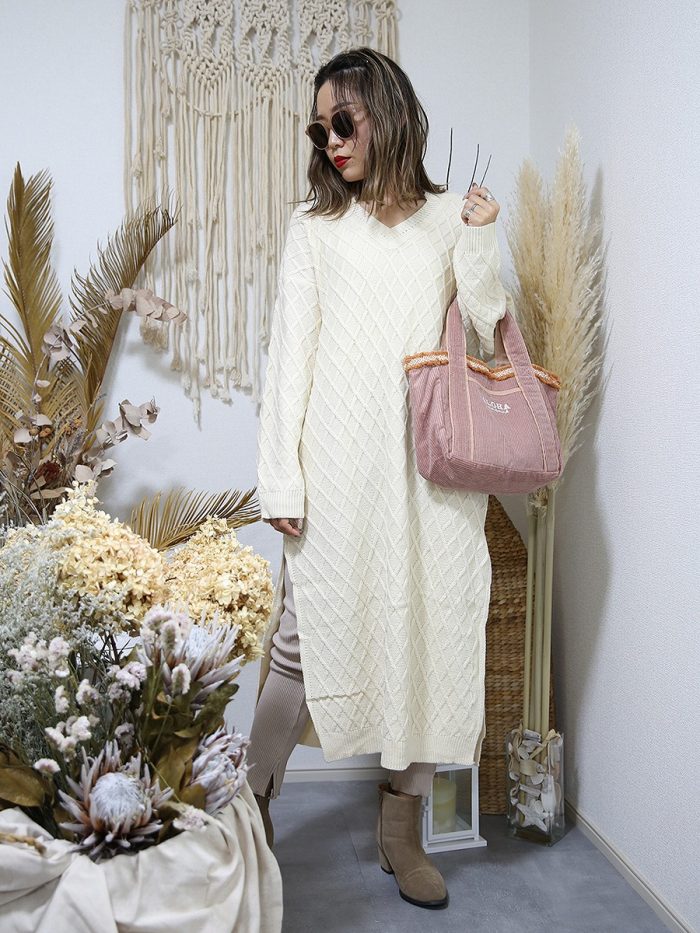 【SALE】roomy by the sea(ルーミーバイザシー)ダイヤ柄Vネックゆるニットマキシワンピース