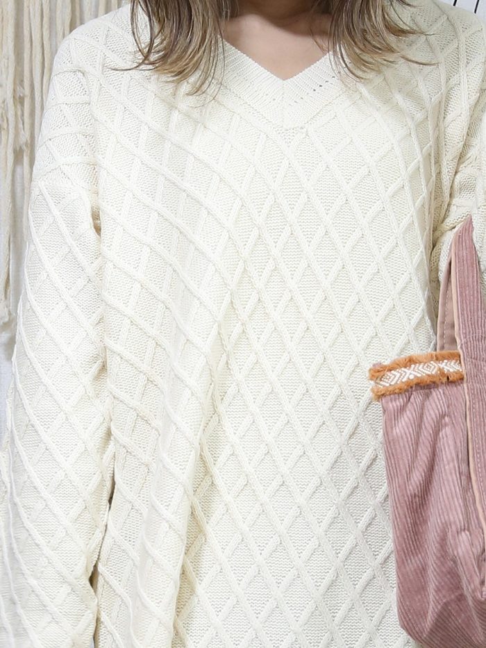 【SALE】roomy by the sea(ルーミーバイザシー)ダイヤ柄Vネックゆるニットマキシワンピース